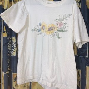 Northern Reflections floral tee